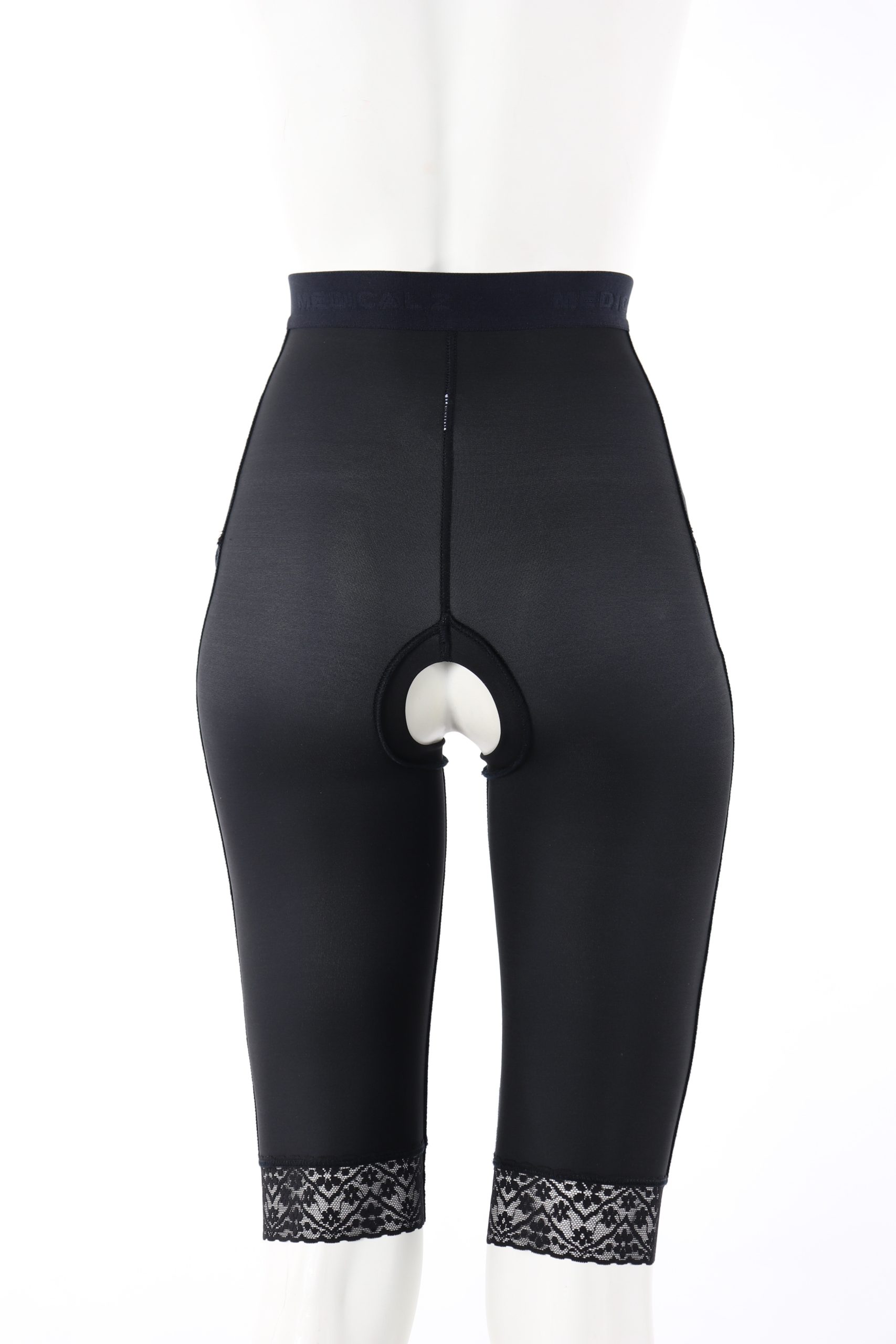 SHORT LIPO-PANTY® Waist height, above knee • Medical Z